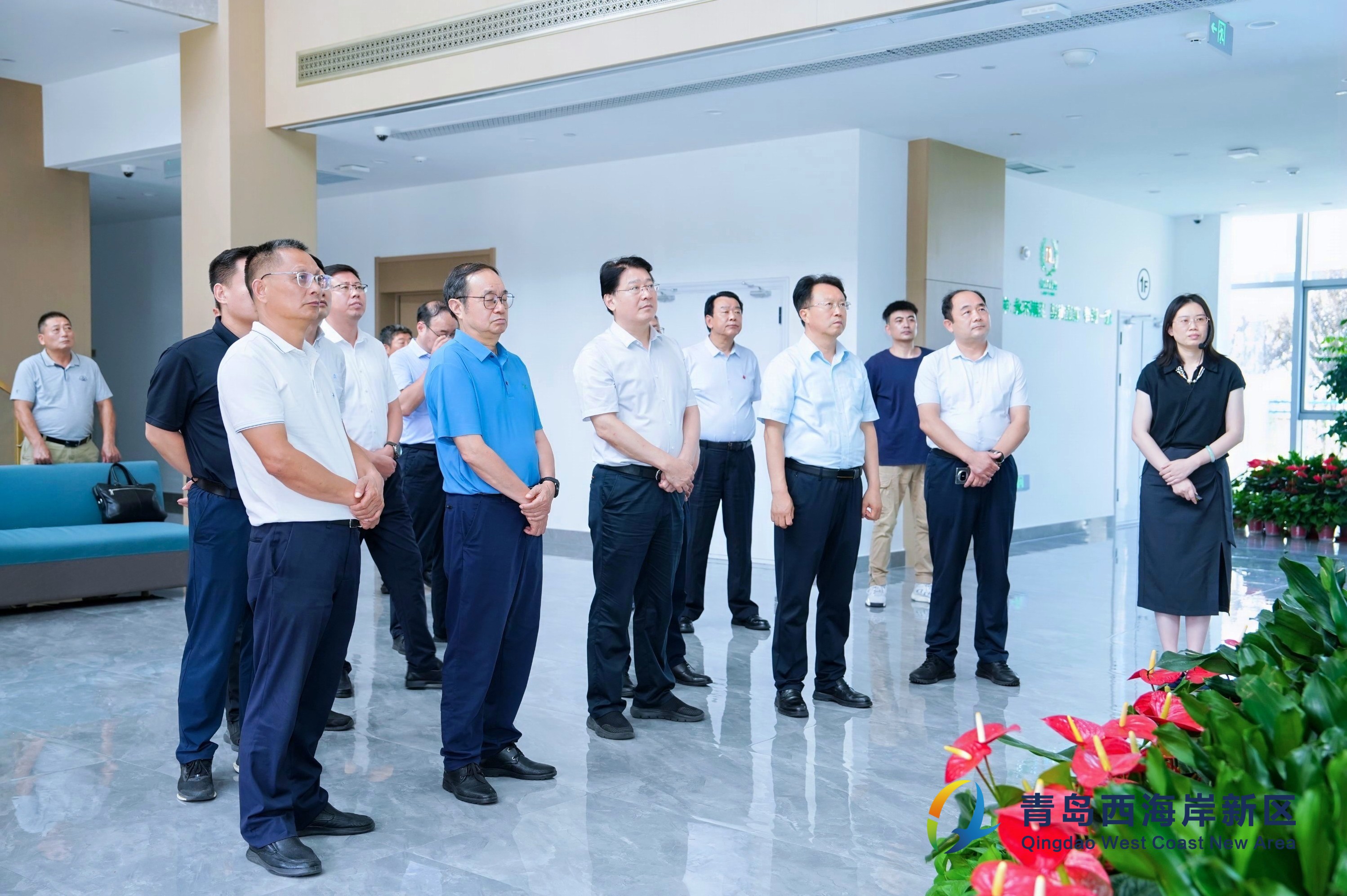 青島市“十五五”種業(yè)發(fā)展規(guī)劃暨青島國際種都建設(shè)研討會 與會領(lǐng)導、專家蒞臨集團青島供應(yīng)鏈基地考察
