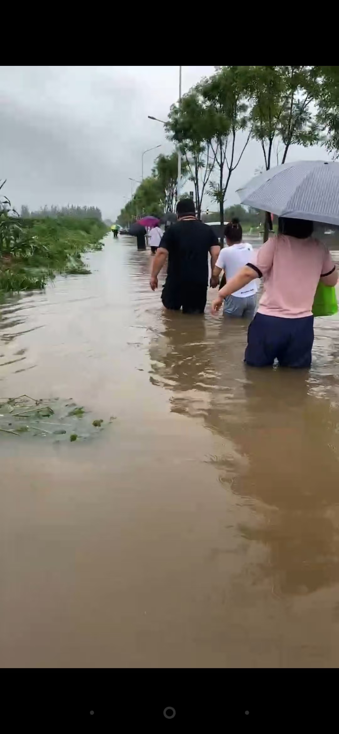 風(fēng)雨前行，無(wú)懼無(wú)悔——沈陽(yáng)大區(qū)汛期一線工作記實(shí)